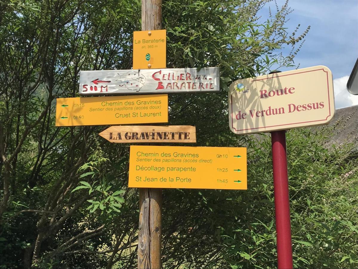 Bed and Breakfast La Gravinette Cruet Exterior foto